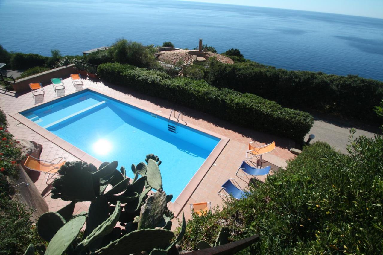 Villino Lu Ciuoni With Nice Sea View Costa Paradiso Exterior foto